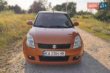 Хетчбек Suzuki Swift 2006 в 