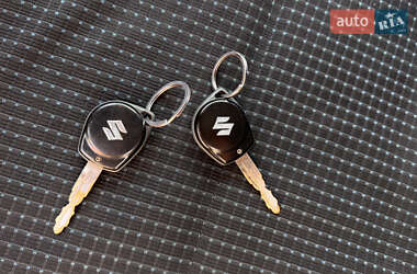 Хетчбек Suzuki Swift 2006 в 