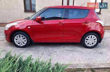 Хэтчбек Suzuki Swift 2011 в 