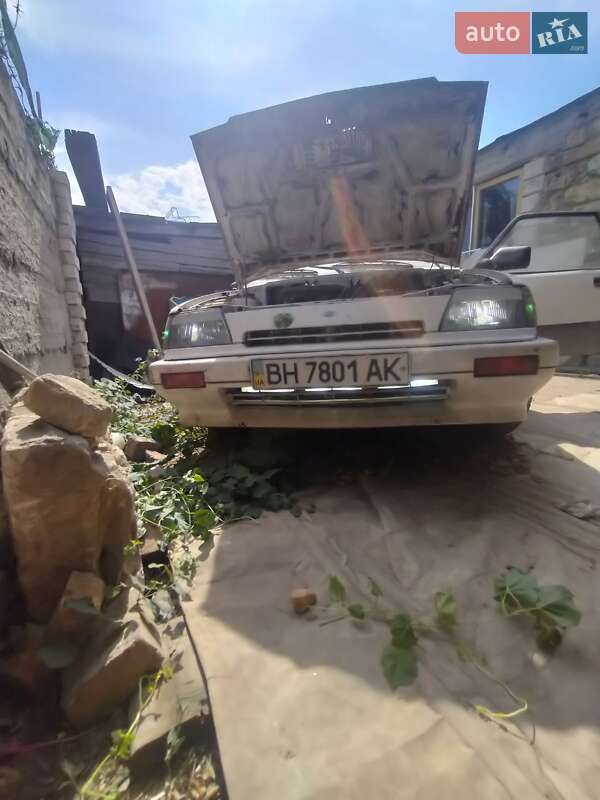 Хэтчбек Suzuki Swift 1988 в Великодолинском фото 8 Хэтчбек Suzuki Swift 1988 в Великодолинском