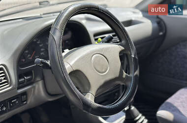 Седан Suzuki Swift 2003 в 