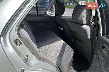 Седан Suzuki Swift 2003 в 
