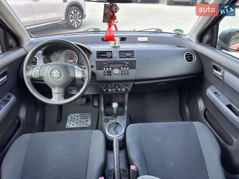 Хэтчбек Suzuki Swift 2009 в Днепре