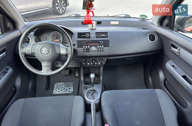 Хэтчбек Suzuki Swift 2009 в 