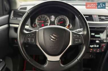 Хетчбек Suzuki Swift 2013 в 