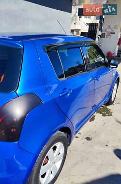Хэтчбек Suzuki Swift 2008 в 