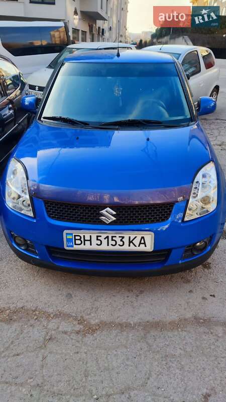 Хэтчбек Suzuki Swift 2008 в 