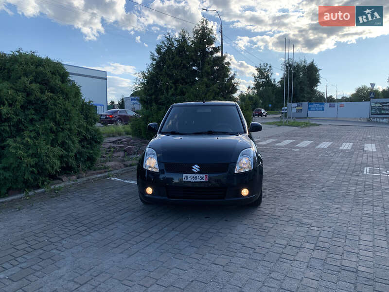 Хетчбек Suzuki Swift 2008 в Рівному фото 2 Хетчбек Suzuki Swift 2008 в Рівному