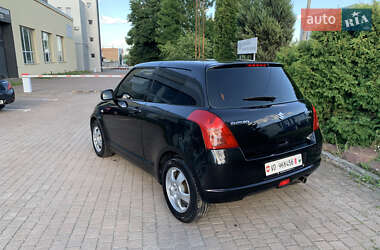 Хэтчбек Suzuki Swift 2008 в 