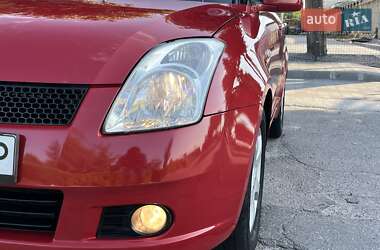 Хэтчбек Suzuki Swift 2006 в 