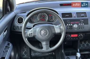Хэтчбек Suzuki Swift 2006 в 