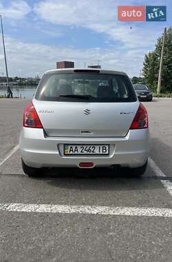 Хэтчбек Suzuki Swift 2008 в 