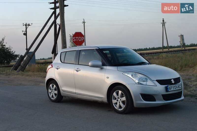Хетчбек Suzuki Swift 2011 в Покровському фото 3 Хетчбек Suzuki Swift 2011 в Покровському
