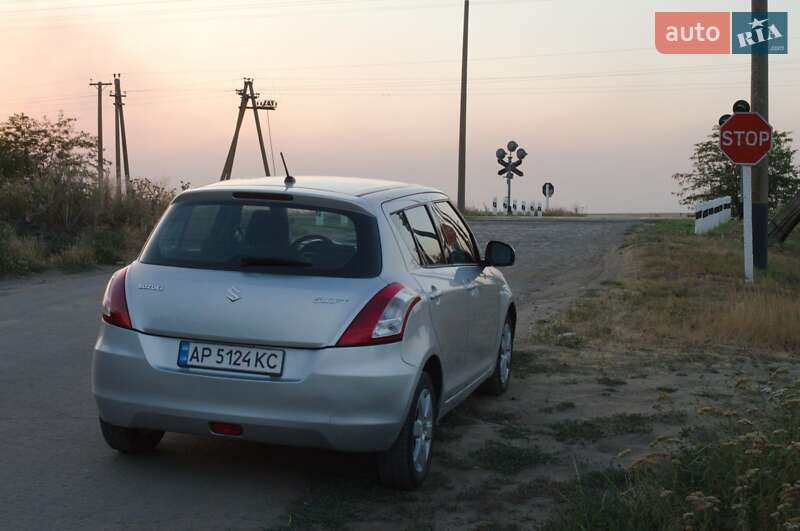 Хетчбек Suzuki Swift 2011 в Покровському фото 6 Хетчбек Suzuki Swift 2011 в Покровському