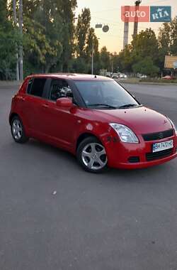 Хэтчбек Suzuki Swift 2006 в 