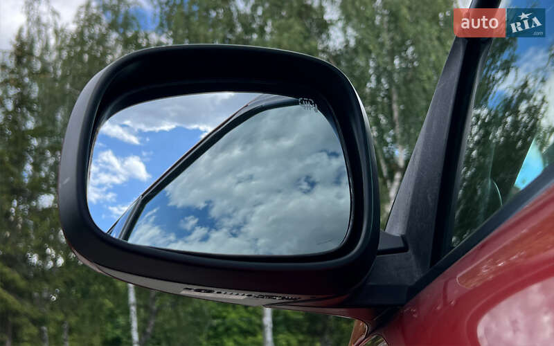 Хэтчбек Suzuki Swift 2007 в Львове