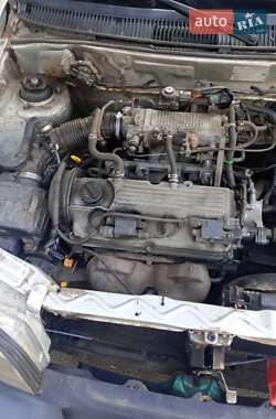 Седан Suzuki Swift 2003 в 
