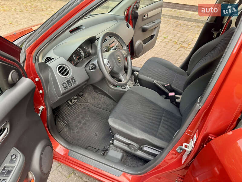 Хэтчбек Suzuki Swift 2008 в Калуше