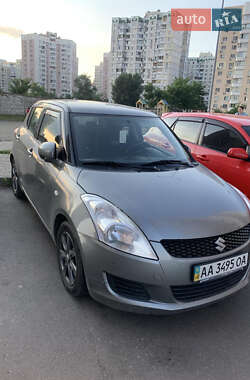 Хэтчбек Suzuki Swift 2011 в 