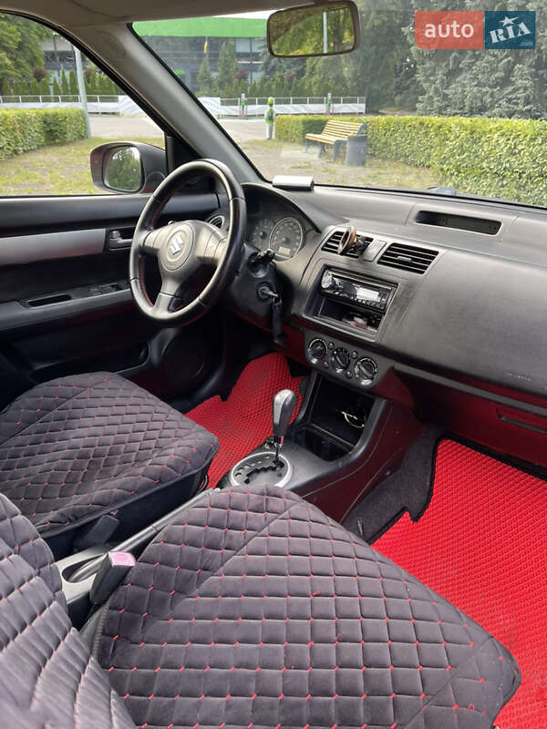 Хетчбек Suzuki Swift 2006 в Києві фото 19 Хетчбек Suzuki Swift 2006 в Києві