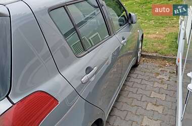 Хэтчбек Suzuki Swift 2007 в 