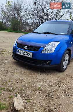 Хэтчбек Suzuki Swift 2008 в Арцизе