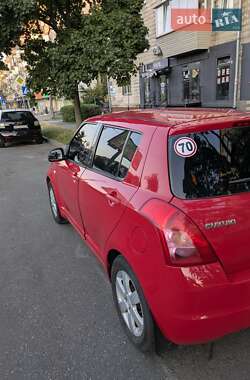 Хетчбек Suzuki Swift 2008 в 