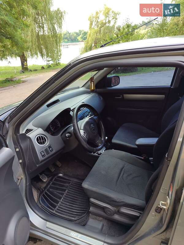 Хетчбек Suzuki Swift 2008 в Івано-Франківську