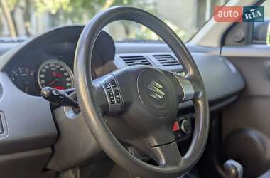Хэтчбек Suzuki Swift 2007 в 
