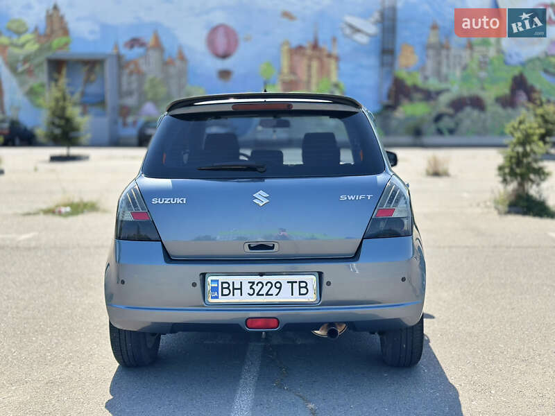 Хэтчбек Suzuki Swift 2007 в Одессе