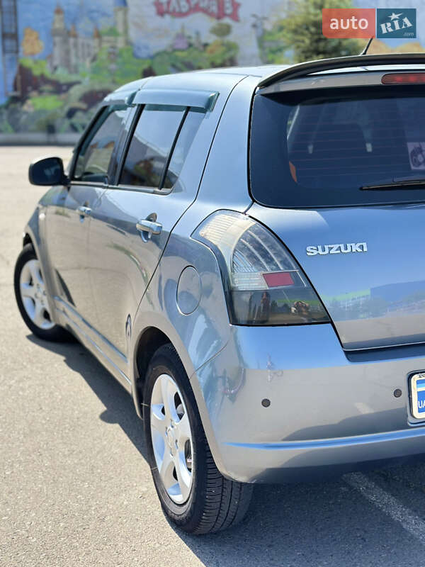 Хэтчбек Suzuki Swift 2007 в Одессе