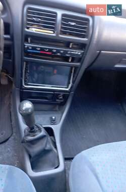 Седан Suzuki Swift 1997 в 