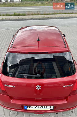 Хэтчбек Suzuki Swift 2007 в 