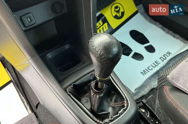 Хэтчбек Suzuki Swift 2011 в 