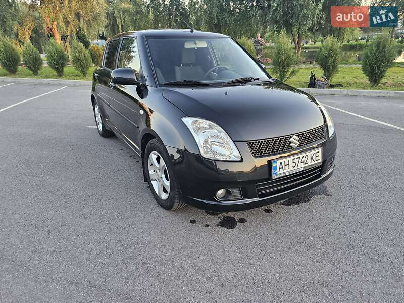 Хетчбек Suzuki Swift 2007 в Вінниці