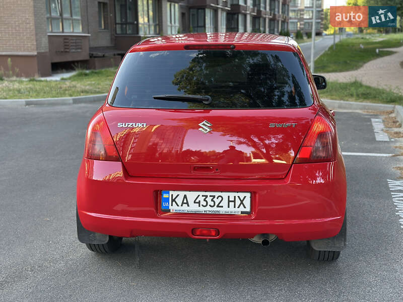 Хэтчбек Suzuki Swift 2008 в Чернигове
