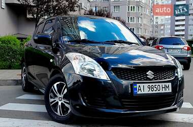 Хэтчбек Suzuki Swift 2012 в 
