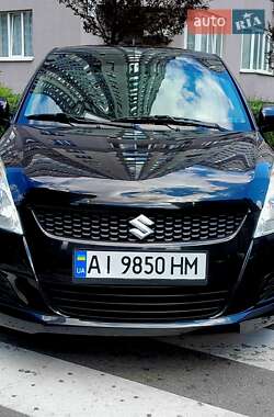 Хэтчбек Suzuki Swift 2012 в 
