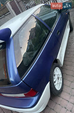 Хэтчбек Suzuki Swift 1995 в 
