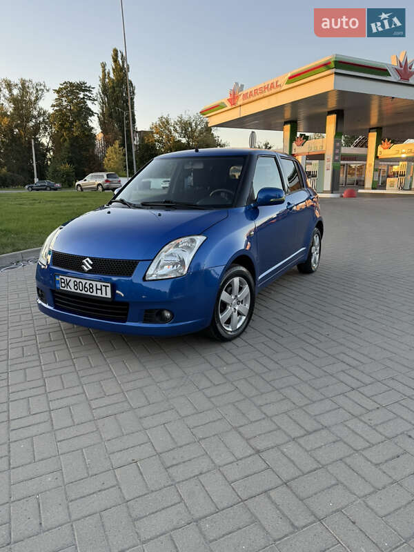 Хетчбек Suzuki Swift 2007 в 