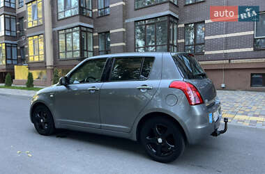 Хетчбек Suzuki Swift 2008 в 