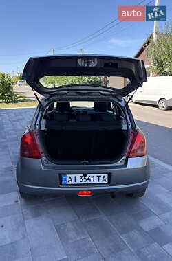 Хэтчбек Suzuki Swift 2007 в 