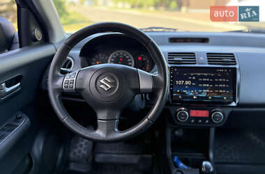 Хэтчбек Suzuki Swift 2007 в 