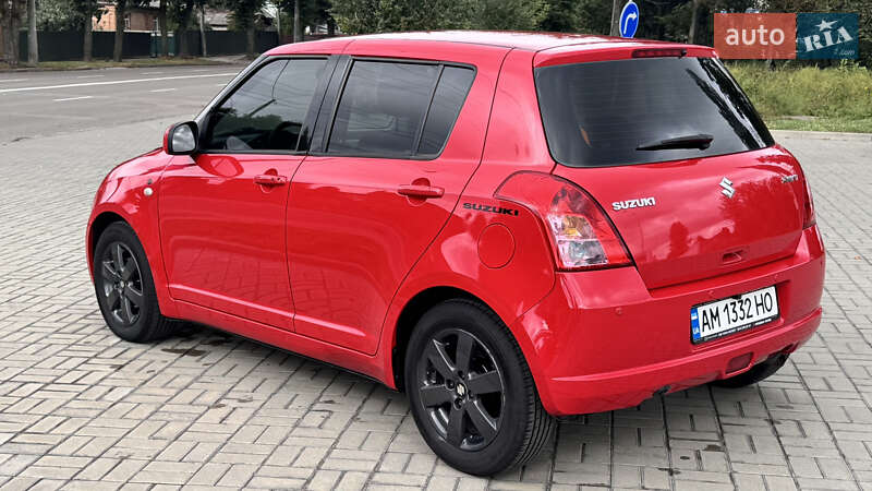 Хетчбек Suzuki Swift 2008 в Житомирі
