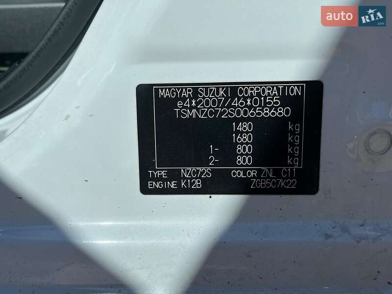 Хэтчбек Suzuki Swift 2016 в Киеве фото 9 Хэтчбек Suzuki Swift 2016 в Киеве
