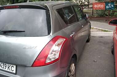 Хэтчбек Suzuki Swift 2011 в 