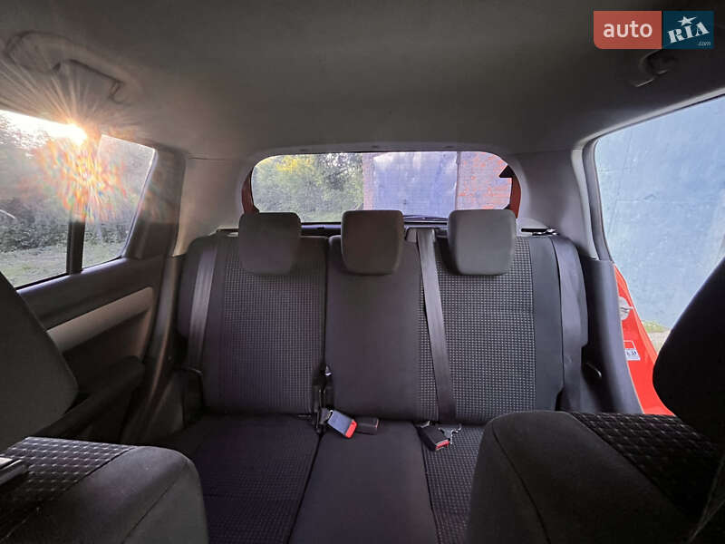 Хетчбек Suzuki Swift 2007 в Новгород-Сіверському