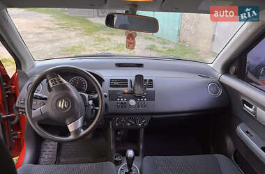 Хэтчбек Suzuki Swift 2007 в 