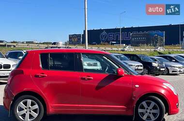 Хетчбек Suzuki Swift 2010 в 