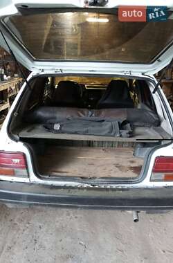 Хетчбек Suzuki Swift 1988 в 
